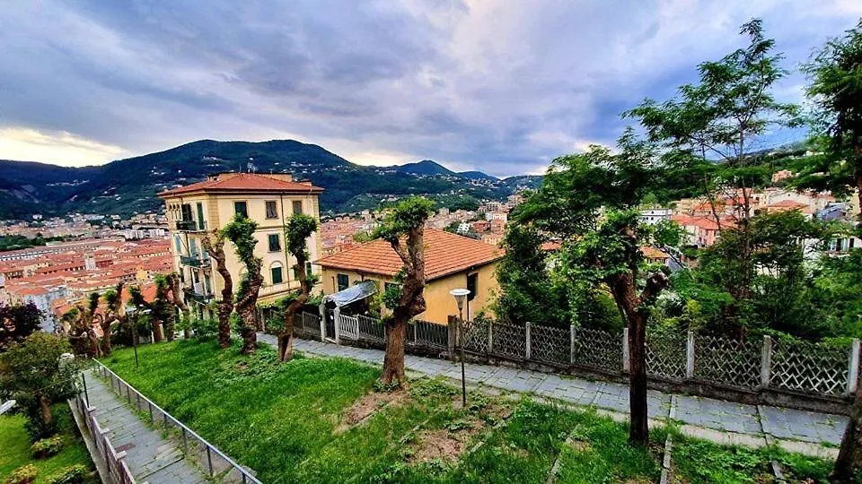 Via Dei Colli Guesthouse La Spezia